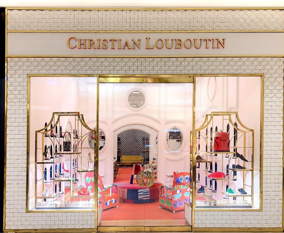 Find CHRISTIAN LOUBOUTIN BANGKOK CENTRAL EMBASSY Stores ...